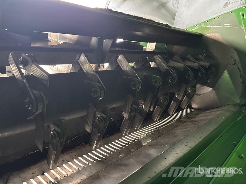 John Deere X9 1000 4x4 Combine Harvester コンバイン
