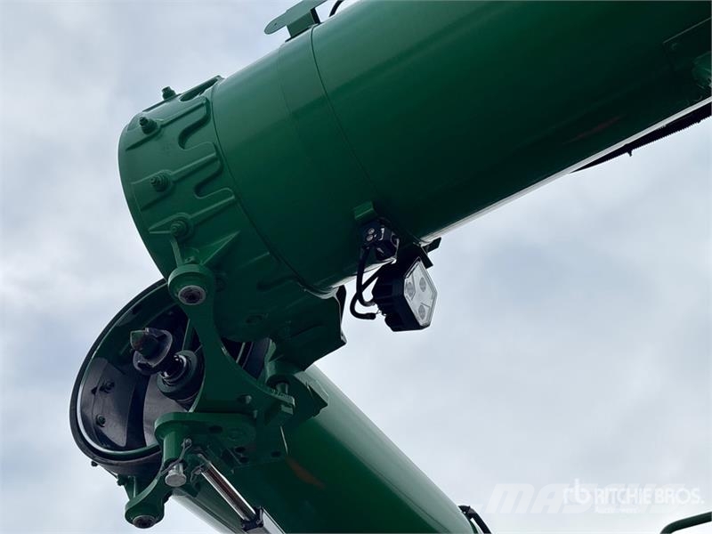 John Deere X9 1000 4x4 Combine Harvester コンバイン