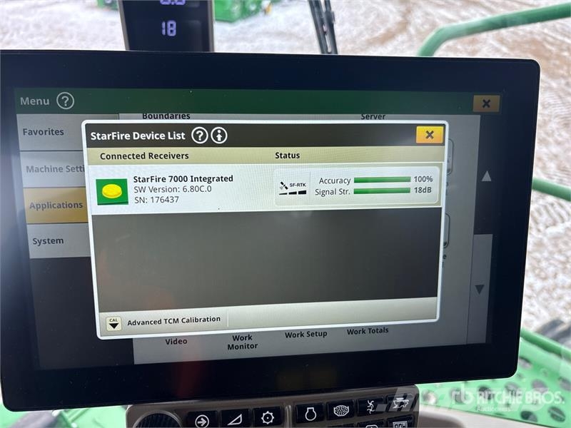John Deere X9 1000 4x4 Combine Harvester コンバイン