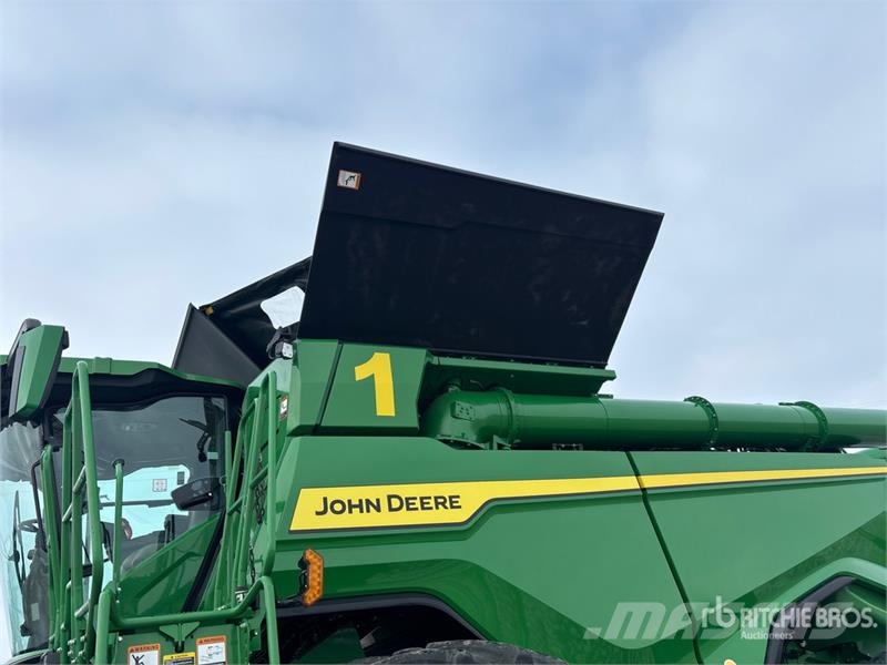 John Deere X9 1000 4x4 Combine Harvester コンバイン