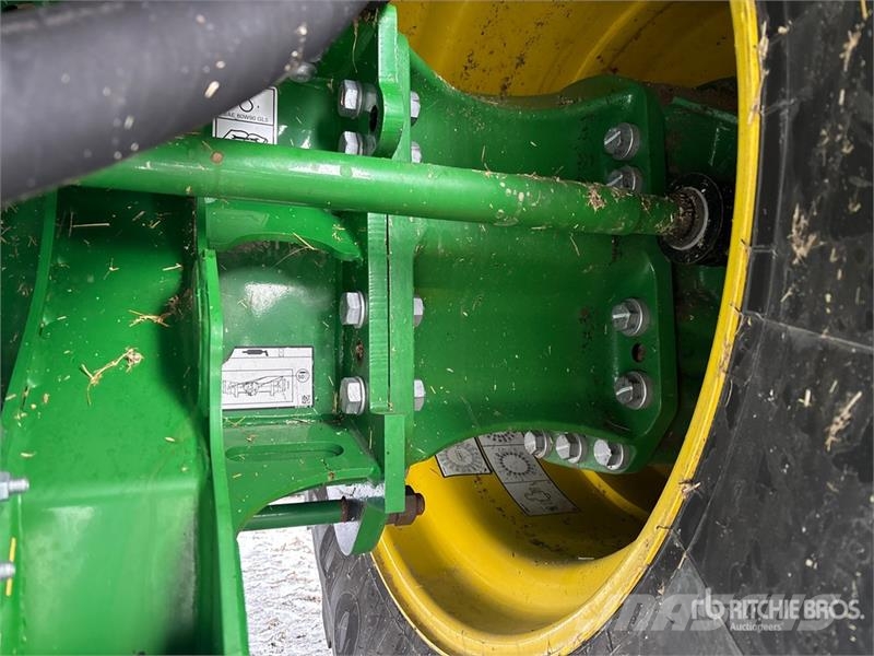 John Deere X9 1000 4x4 Combine Harvester コンバイン