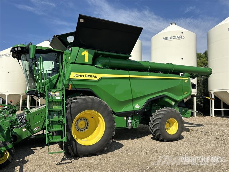 John Deere X9 1000 4x4 Combine Harvester Teraviljakombainid