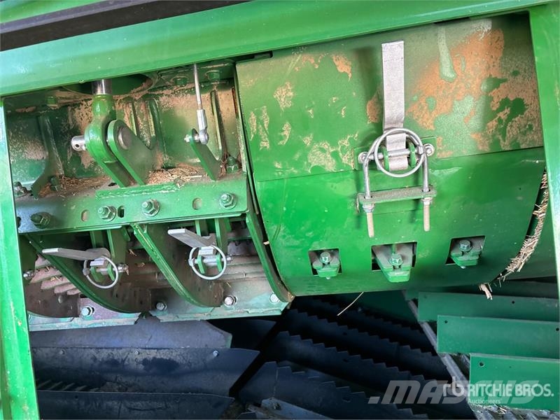John Deere X9 1000 Combine Harvester Sklízecí mlátičky