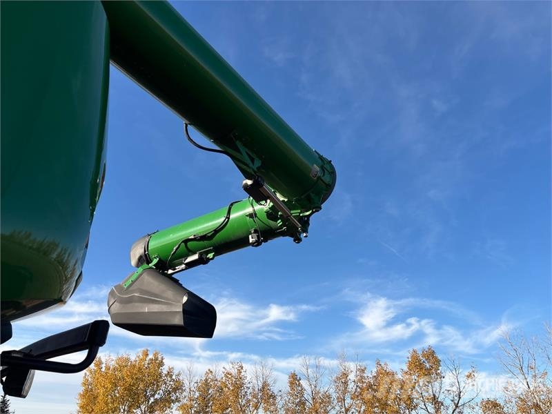 John Deere X9 1000 Combine Harvester Sklízecí mlátičky