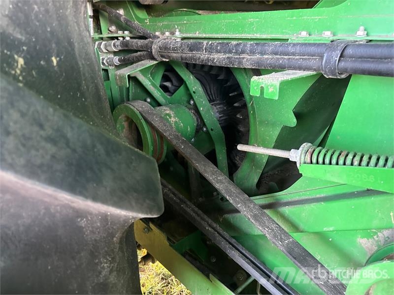John Deere X9 1000 Combine Harvester Sklízecí mlátičky