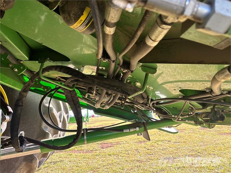 John Deere X9 1000 Combine Harvester Sklízecí mlátičky