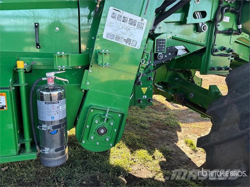 John Deere X9 1000 Combine Harvester Sklízecí mlátičky