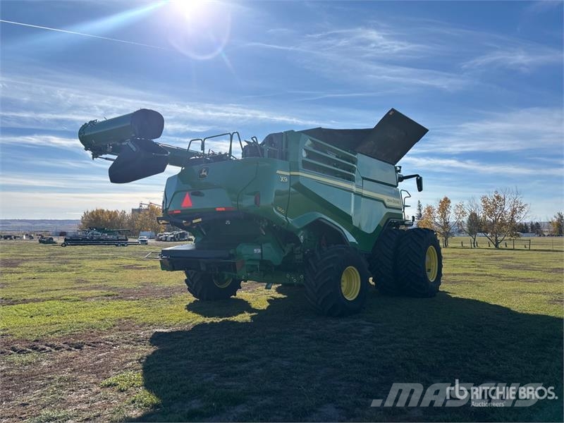 John Deere X9 1000 Combine Harvester Sklízecí mlátičky