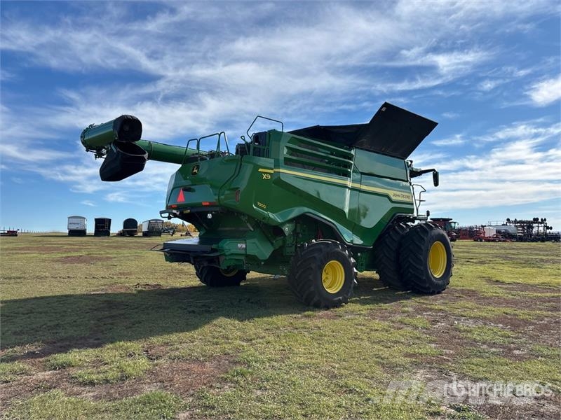 John Deere X9 1000 Combine Harvester Sklízecí mlátičky