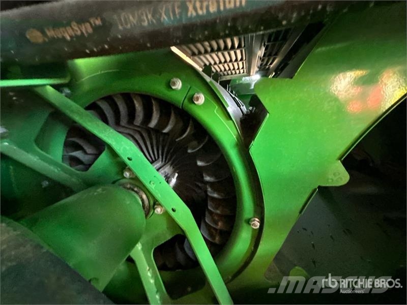 John Deere X9 1000 Combine Harvester Maaidorsmachines
