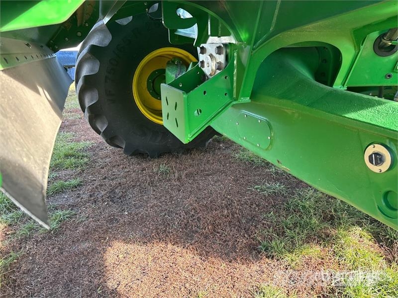John Deere X9 1000 Combine Harvester Sklízecí mlátičky