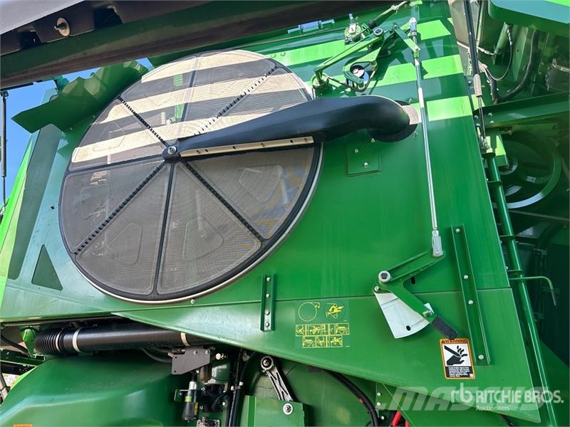 John Deere X9 1000 Combine Harvester Sklízecí mlátičky