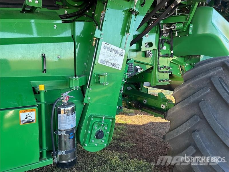 John Deere X9 1000 Combine Harvester Sklízecí mlátičky
