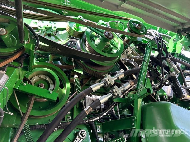 John Deere X9 1000 Combine Harvester Maaidorsmachines