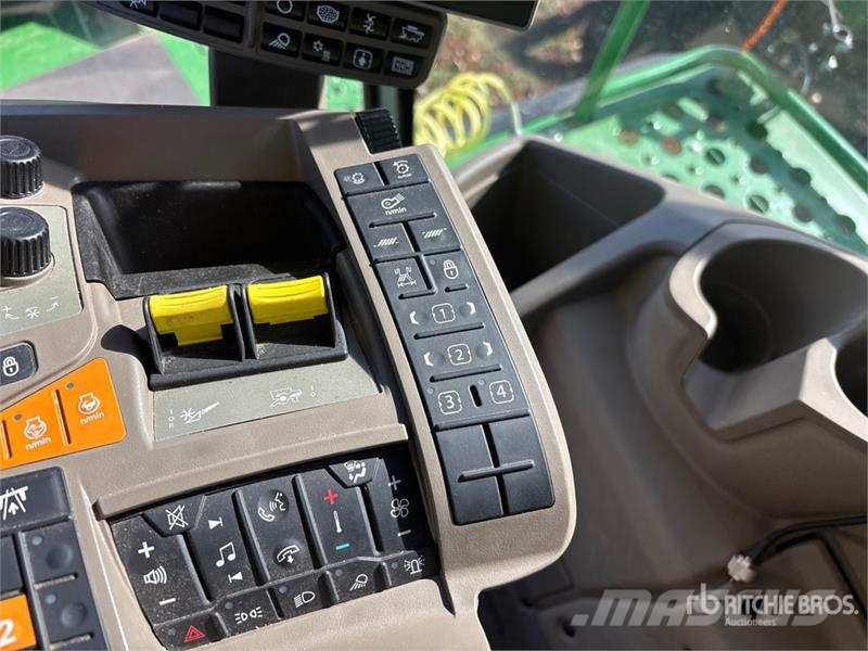 John Deere X9 1000 Combine Harvester Mähdrescher