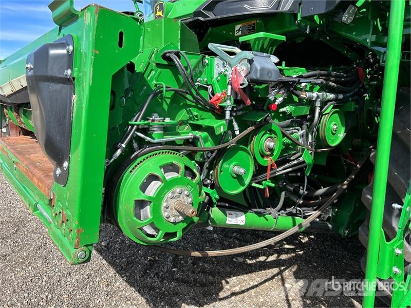 John Deere X9 1000 Combine Harvester Maaidorsmachines