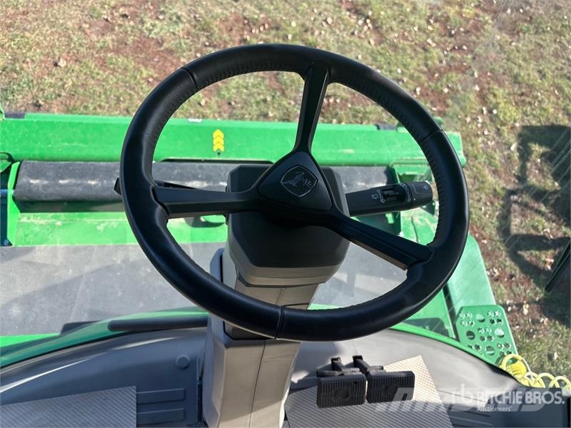 John Deere X9 1000 Combine Harvester Mähdrescher