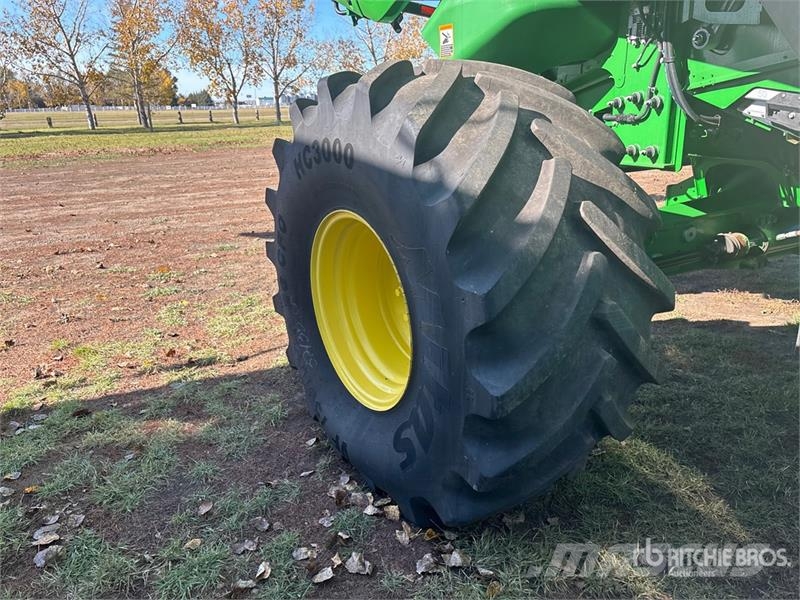John Deere X9 1000 Combine Harvester Mähdrescher
