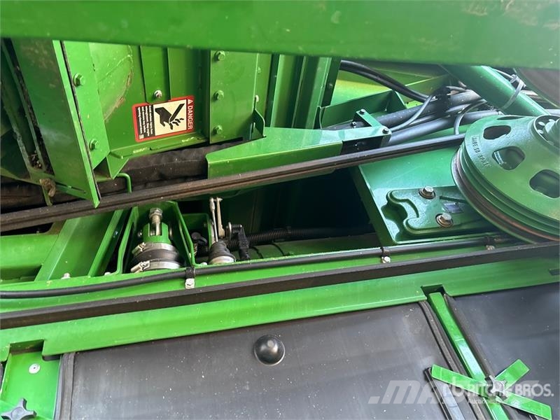 John Deere X9 1000 Combine Harvester Mähdrescher