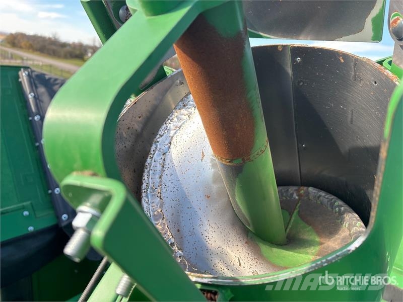 John Deere X9 1000 Combine Harvester Sklízecí mlátičky