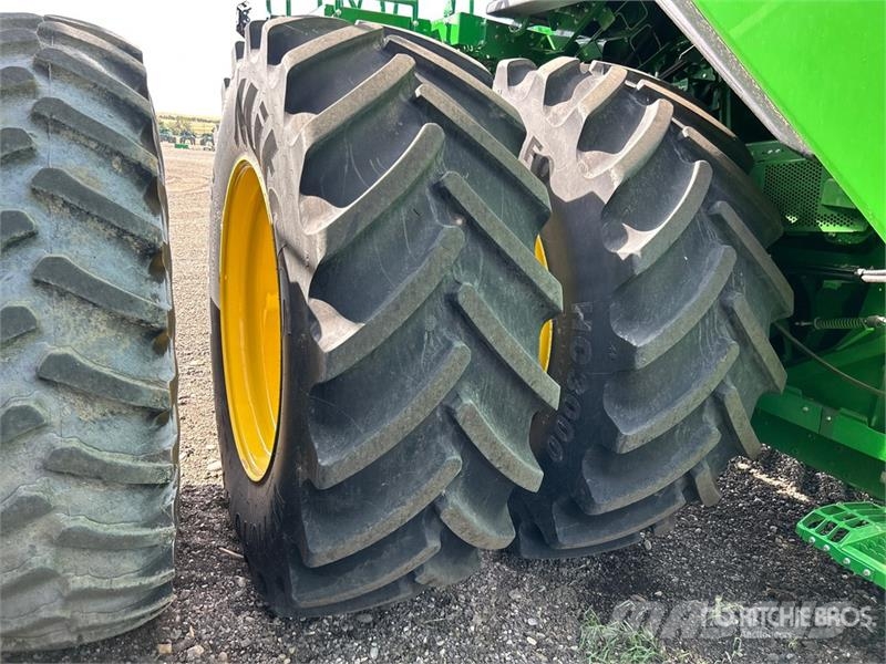 John Deere X9 1000 Combine Harvester Maaidorsmachines