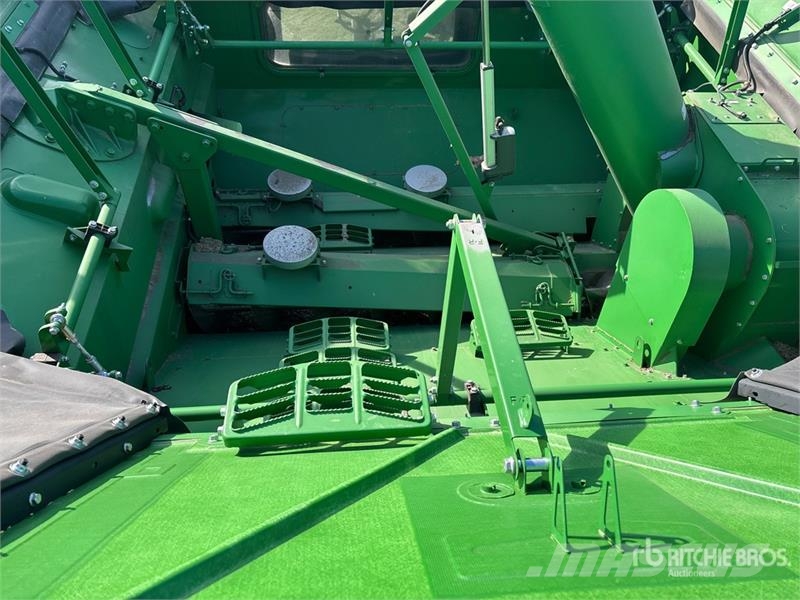 John Deere X9 1000 Combine Harvester Sklízecí mlátičky
