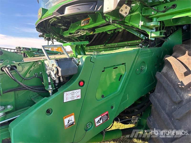John Deere X9 1000 Combine Harvester Sklízecí mlátičky