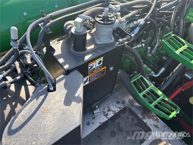 John Deere X9 1000 Combine Harvester Sklízecí mlátičky