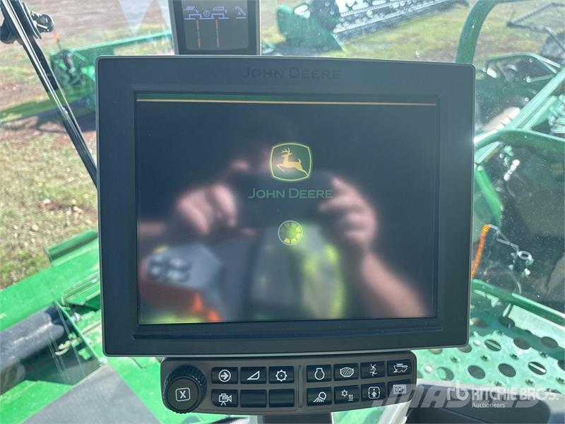 John Deere X9 1000 Combine Harvester Mähdrescher