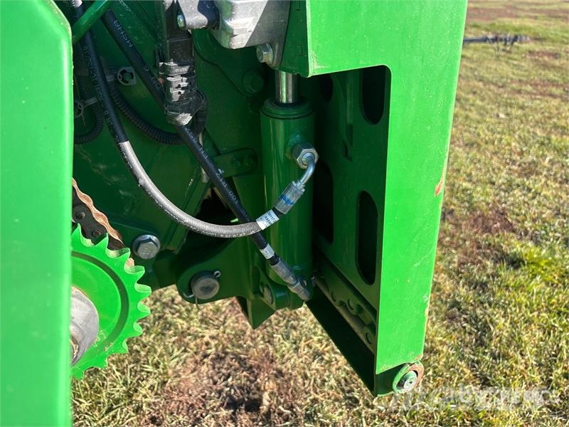 John Deere X9 1000 Combine Harvester Sklízecí mlátičky