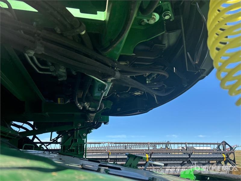 John Deere X9 1000 Combine Harvester Mähdrescher