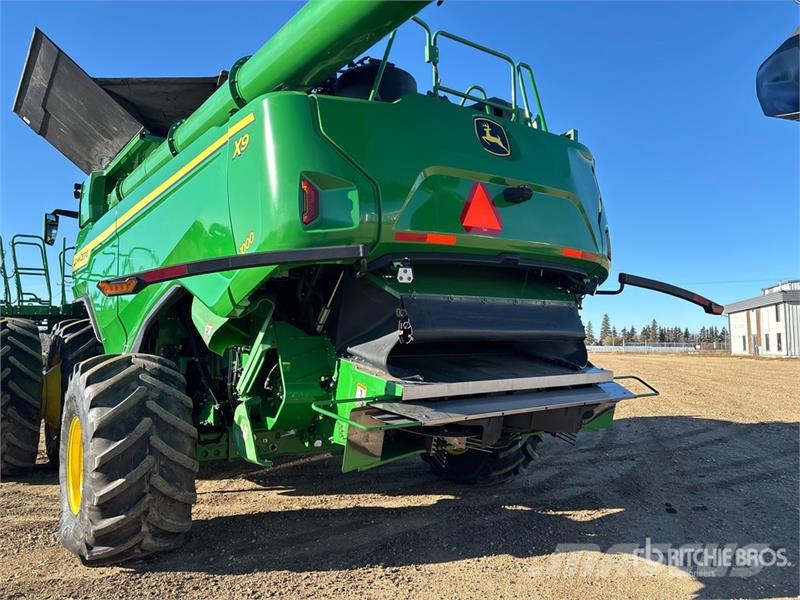 John Deere X9 1000 Signature Edition 4x4 Combine Harvester Kombajni
