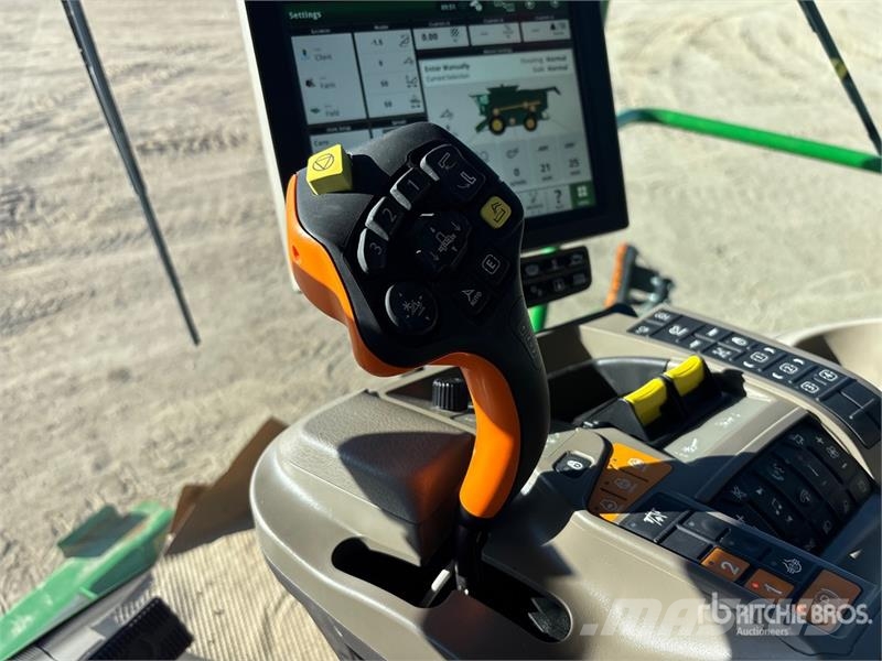 John Deere X9 1000 Signature Edition Combine Harvester Teraviljakombainid