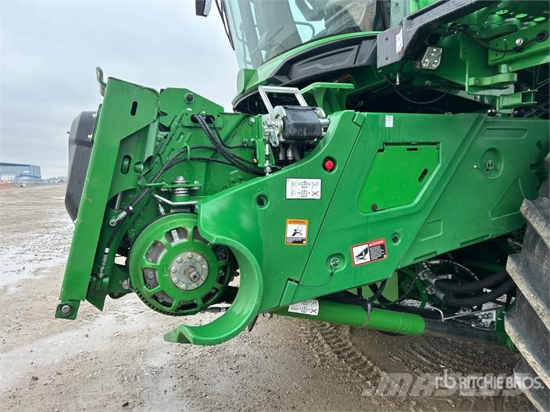 John Deere X9 1000 Signature Edition Combine Harvester Skurtreskere