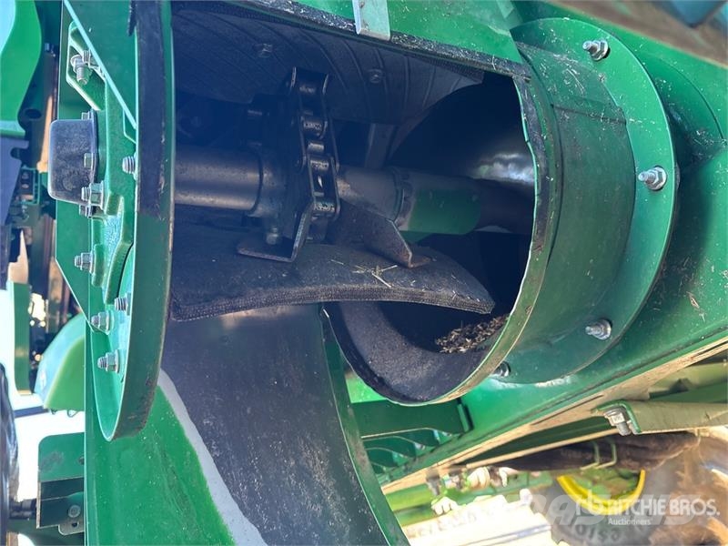 John Deere X9 1000 Signature Edition 4x4 Combine Harvester Kombajni