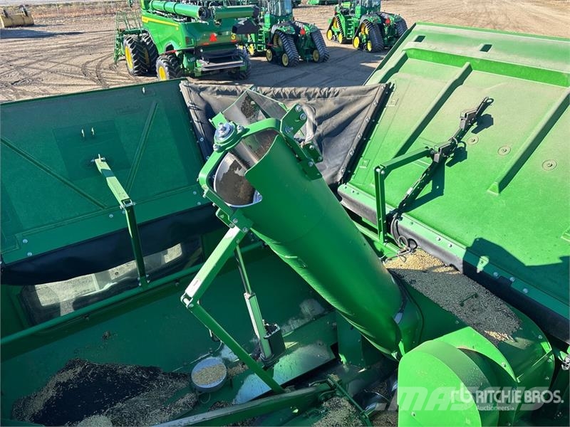John Deere X9 1000 Signature Edition 4x4 Combine Harvester Kombajni