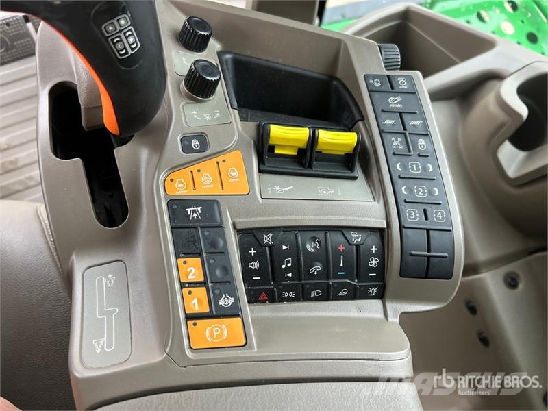 John Deere X9 1000 Signature Edition Combine Harvester Skurtreskere