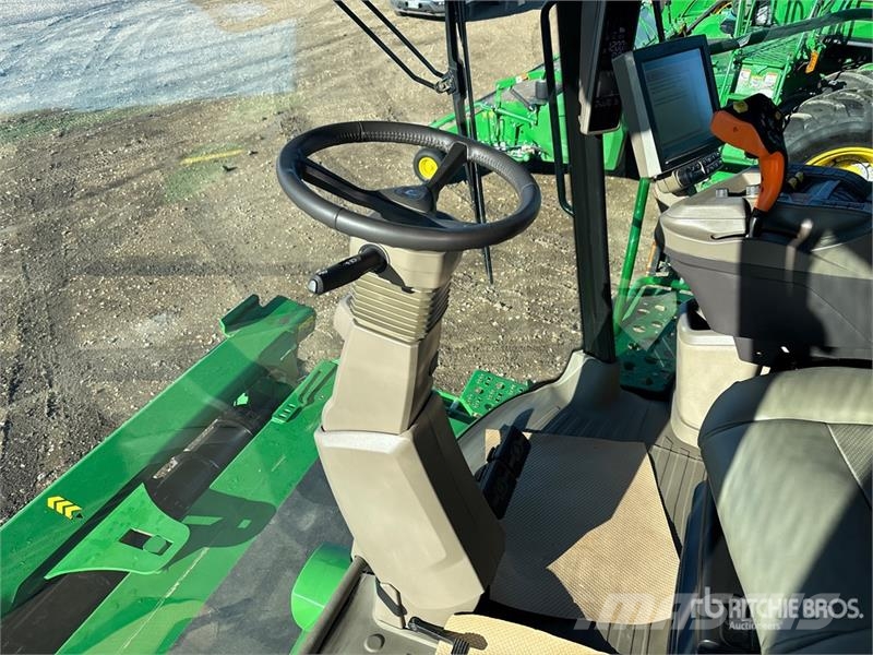 John Deere X9 1000 Signature Edition 4x4 Combine Harvester Kombajni