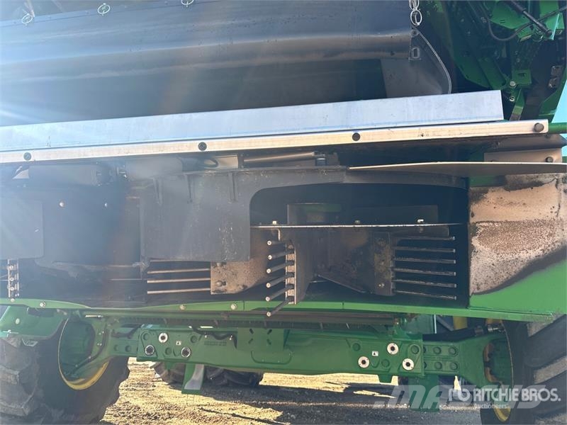 John Deere X9 1000 Signature Edition 4x4 Combine Harvester Kombajni