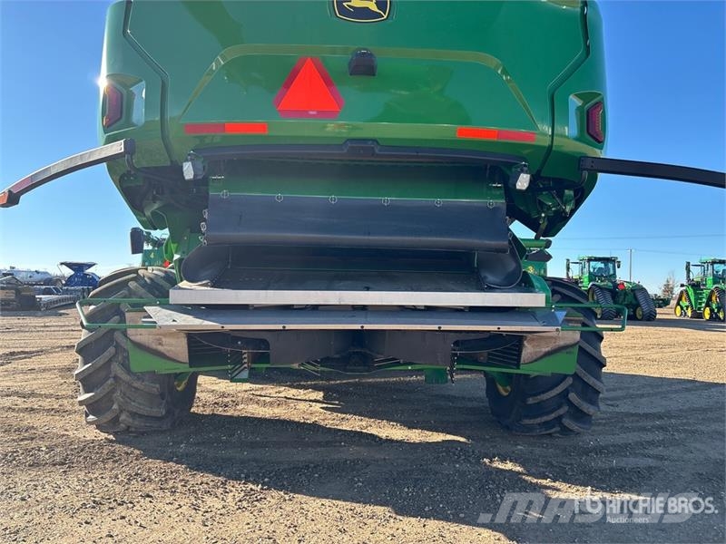 John Deere X9 1000 Signature Edition 4x4 Combine Harvester Kombajni