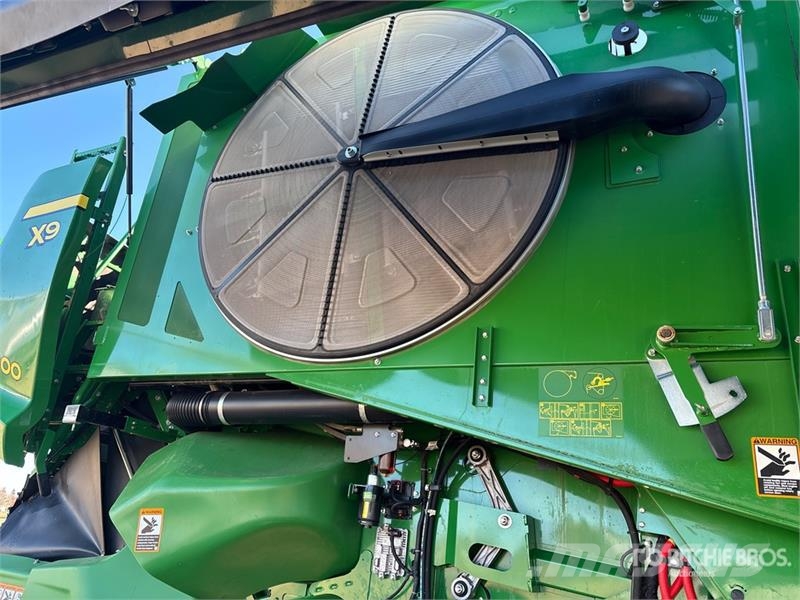 John Deere X9 1000 Signature Edition 4x4 Combine Harvester Kombajni