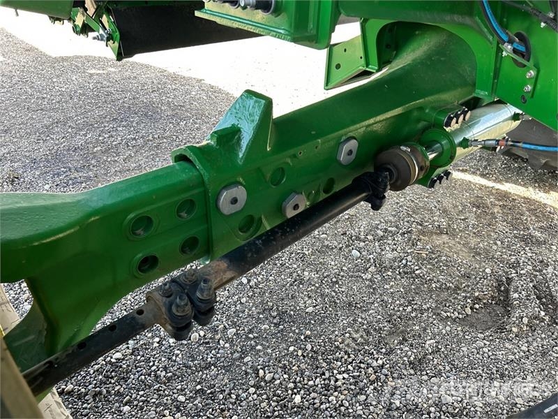 John Deere X9 1000 Signature Edition Combine Harvester Combine harvesters