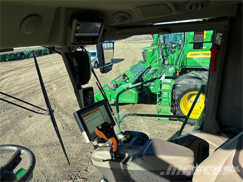 John Deere X9 1000 Signature Edition 4x4 Combine Harvester Kombajni