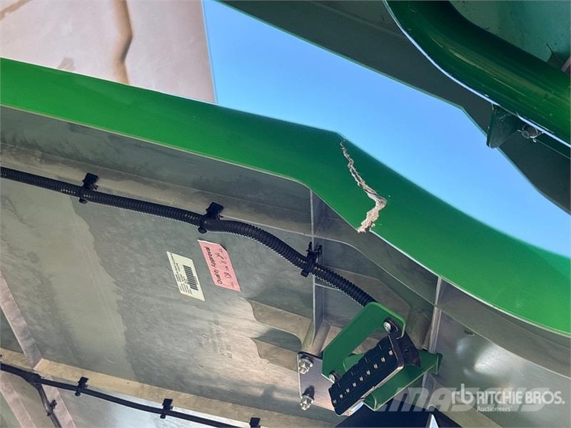 John Deere X9 1000 Signature Edition 4x4 Combine Harvester Kombajni