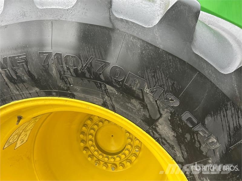 John Deere X9 1000 Signature Edition Combine Harvester Skurtreskere