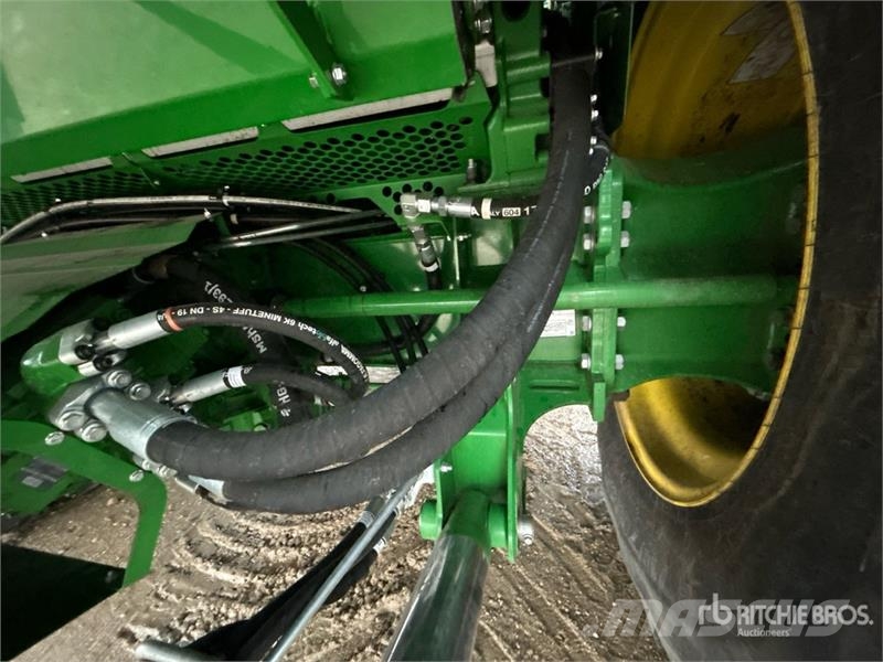 John Deere X9 1000 Signature Edition Combine Harvester Skurtreskere