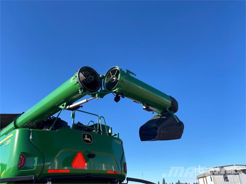 John Deere X9 1000 Signature Edition 4x4 Combine Harvester Kombajni