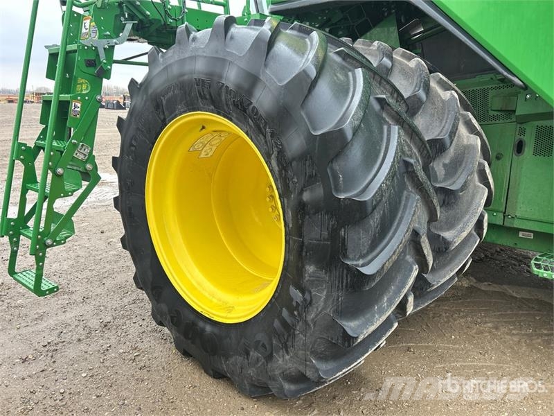 John Deere X9 1000 Signature Edition Combine Harvester Skurtreskere