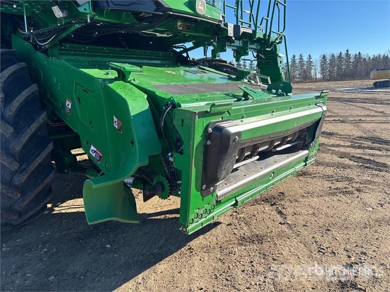John Deere X9 1000 Signature Edition 4x4 Combine Harvester Kombajni
