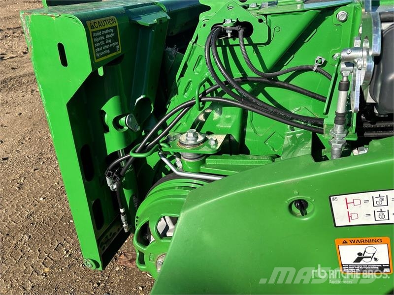 John Deere X9 1000 Signature Edition 4x4 Combine Harvester Kombajni